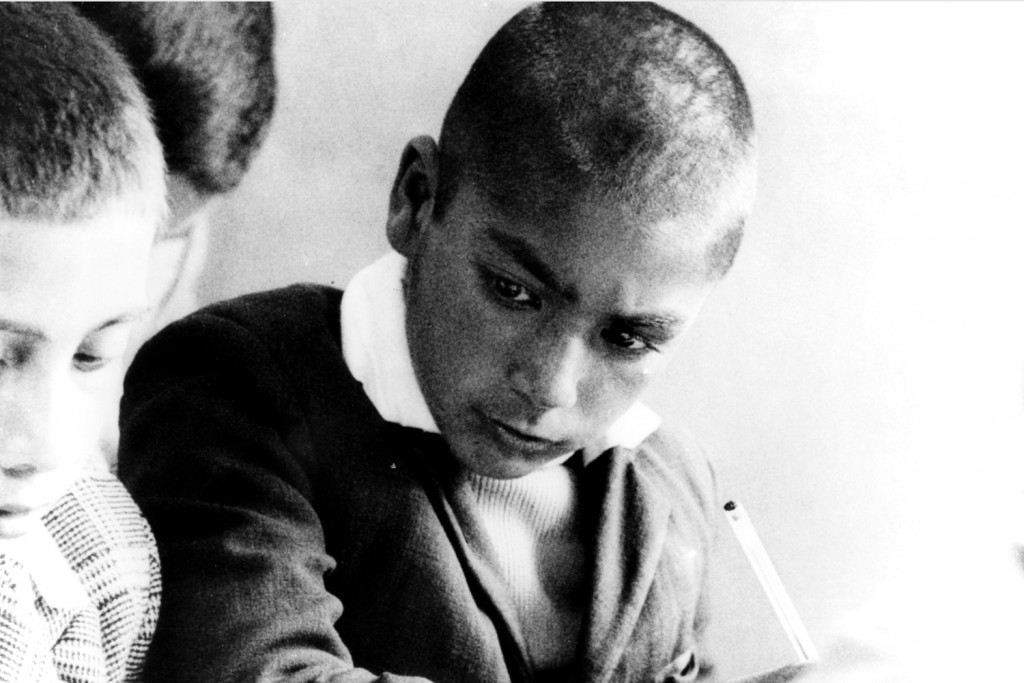 A Simple Event: the Birth of Iranian New Wave Cinema