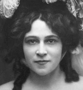THE DREAM LADY