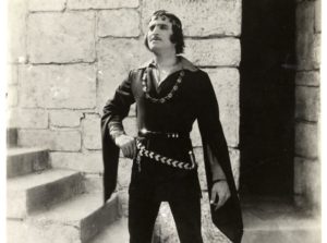 ROBIN HOOD