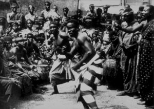 ALEXANDRE PROMIO: Così vicino, così lontano / IL CORPUS AFRICANO DEI LUMIÈRE