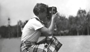 La donna con la Kinamo: Ella Bergmann-Michel