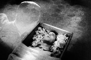 Un Chien Andalou/Vampyr