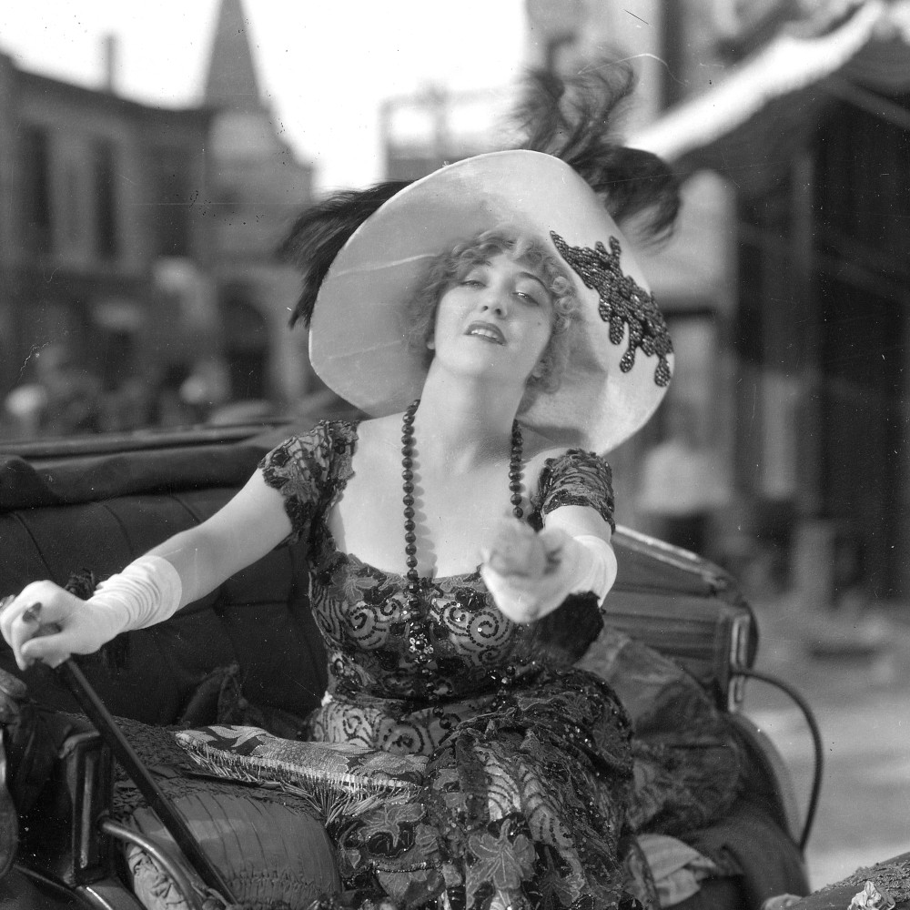 ROUBEN MAMOULIAN: SFUMATURE DI DESIDERIO