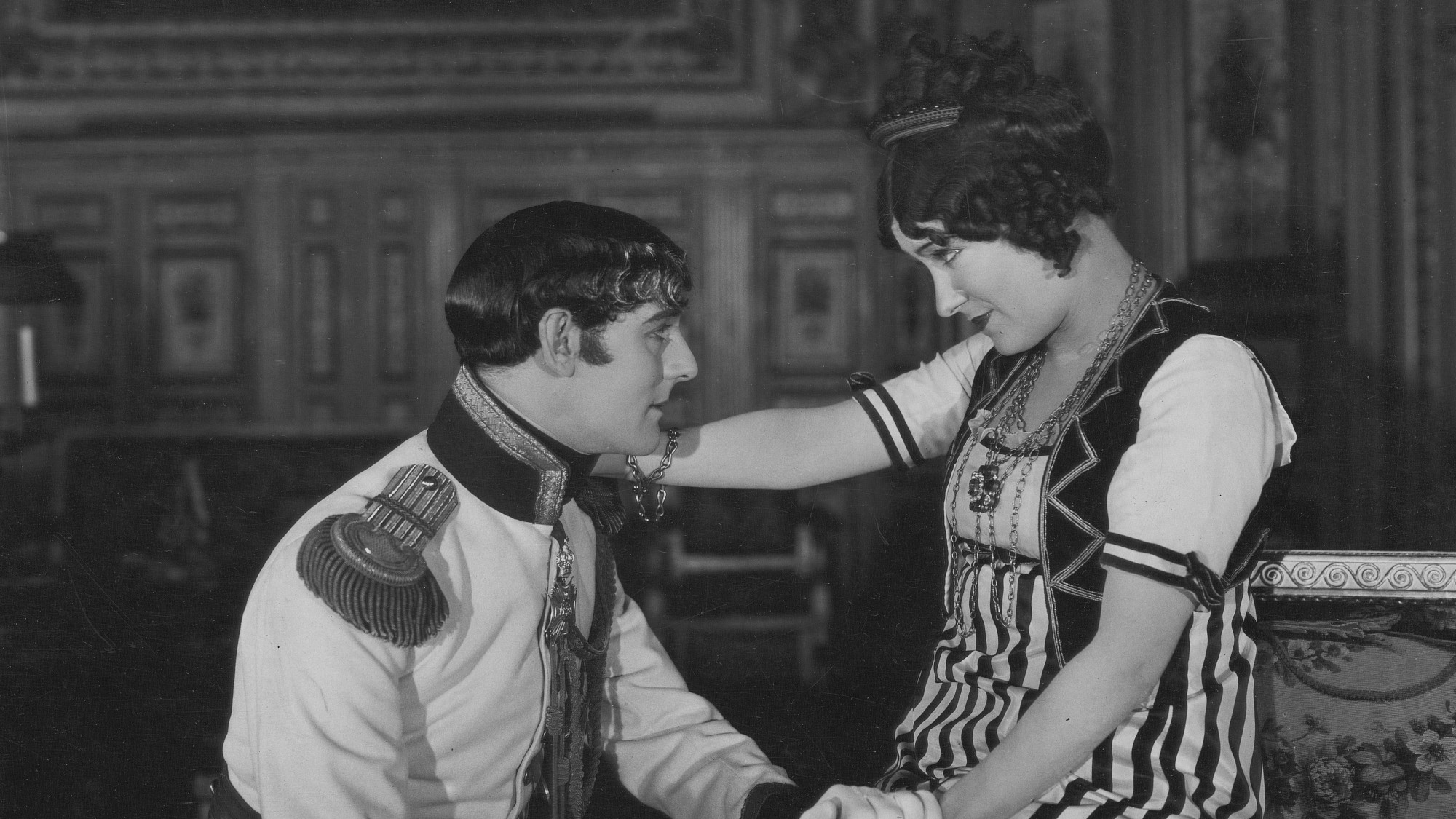 16mm – EPHEMERAL FILMS: TRAILERS & ADVERTISEMENT FILMS