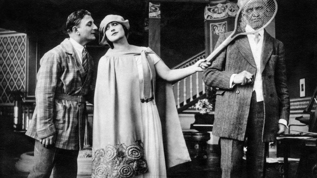 1923 – Newsreels / L’ombra