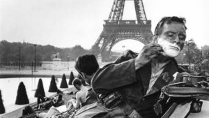 PARIS BRÛLE-T-IL?