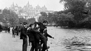 LA LUCE DEL 1904