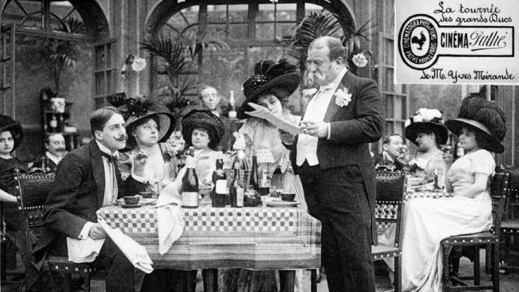 APERTURA DEL FESTIVAL: UNA VISITA AL CAFFÈ PATHÉ