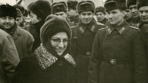 NEL NOME DI MARA: STORIA DI UNA DIRETTRICE DI PRODUZIONE