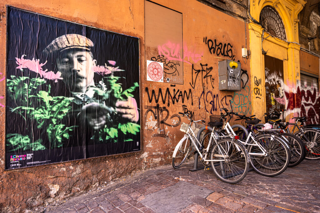 Bologna vestita di cinema