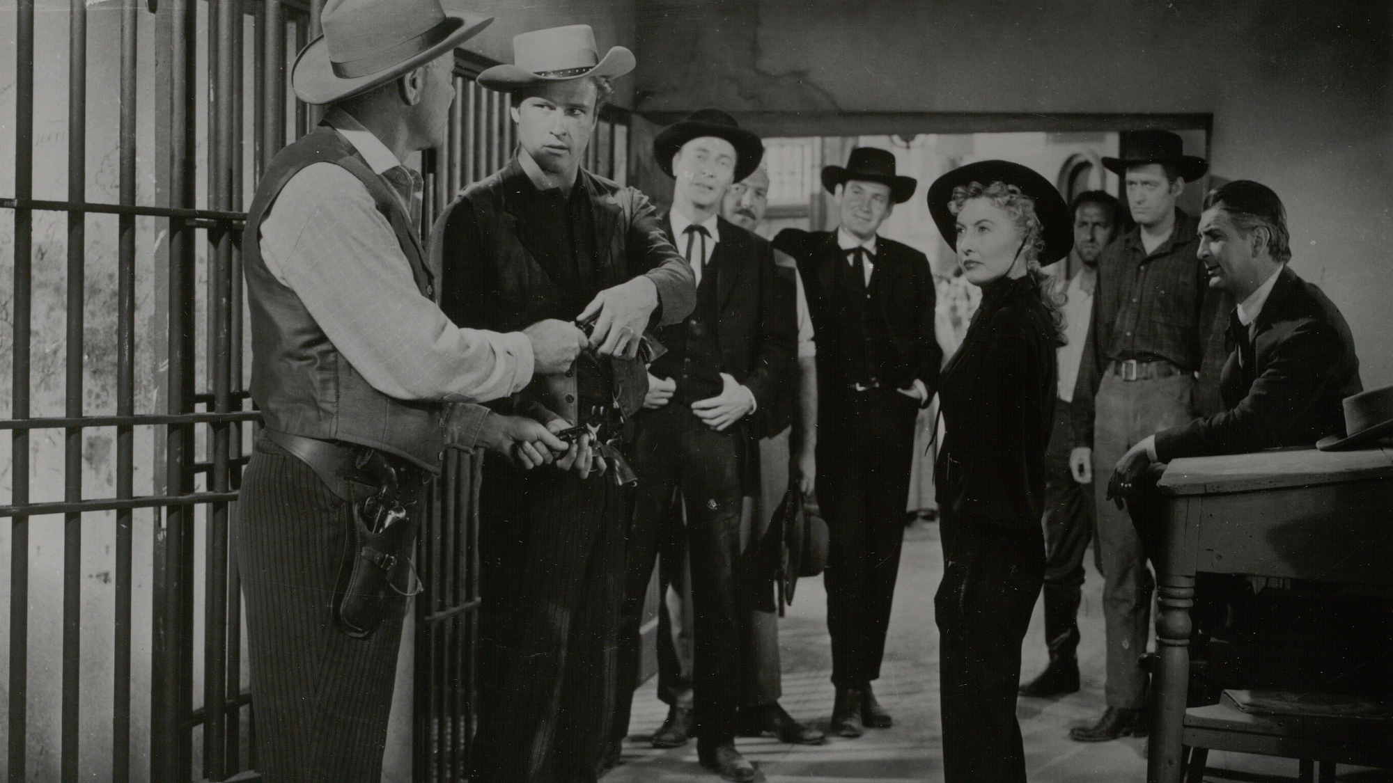 FORTY GUNS