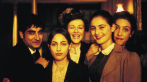 ESTHER KAHN – Director’s cut